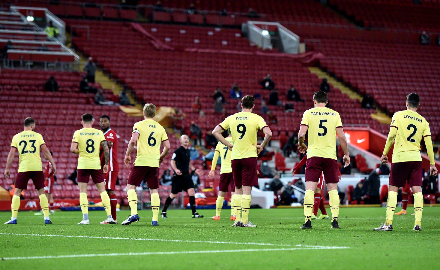 纳瓦斯的出 纳瓦斯的出