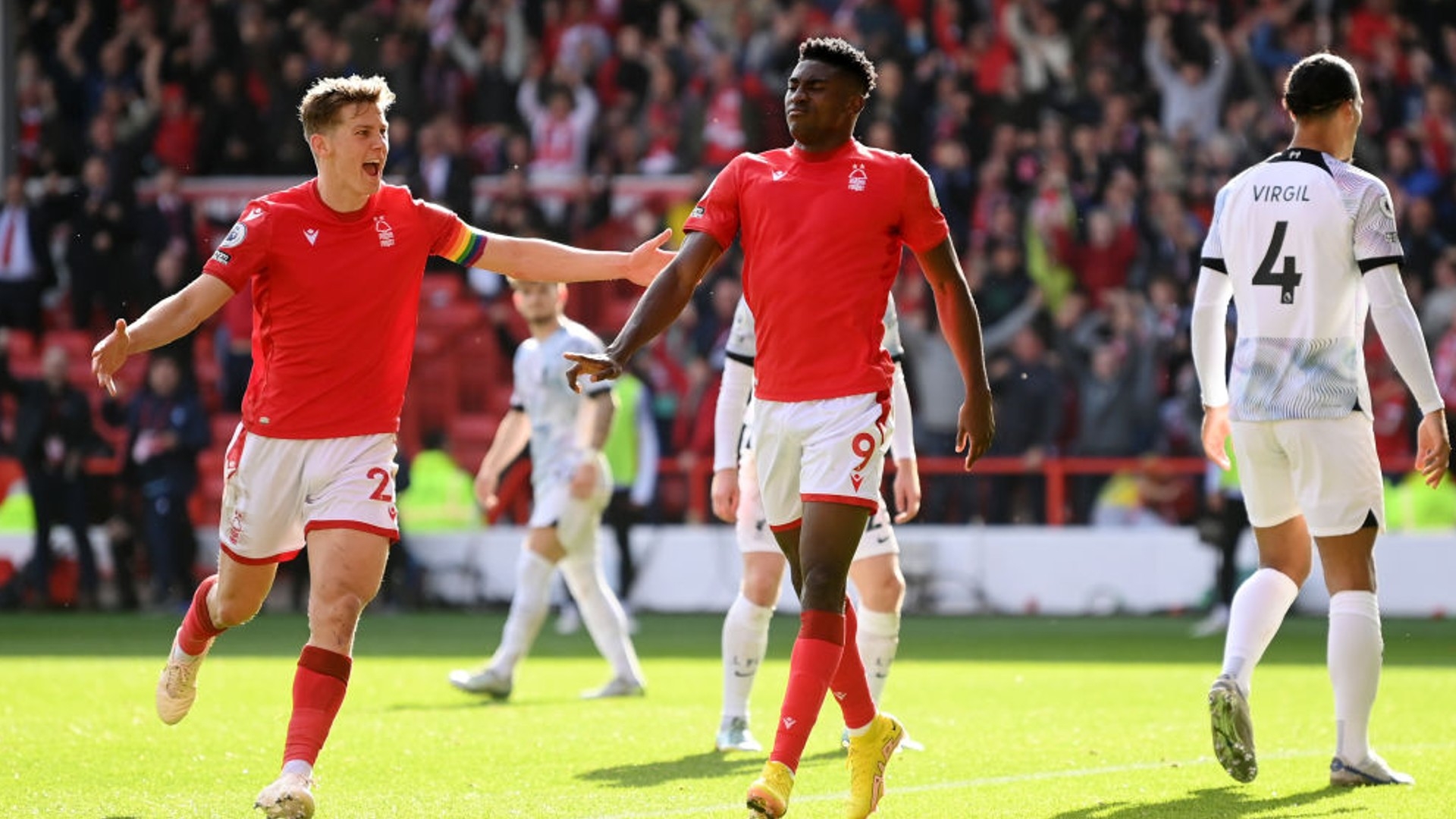 洛维和布卡 洛维和布卡